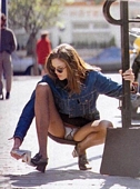Cliquez sur cette photo gratuite de voyeur 2 pour accder  la zone membre de voyeur.
